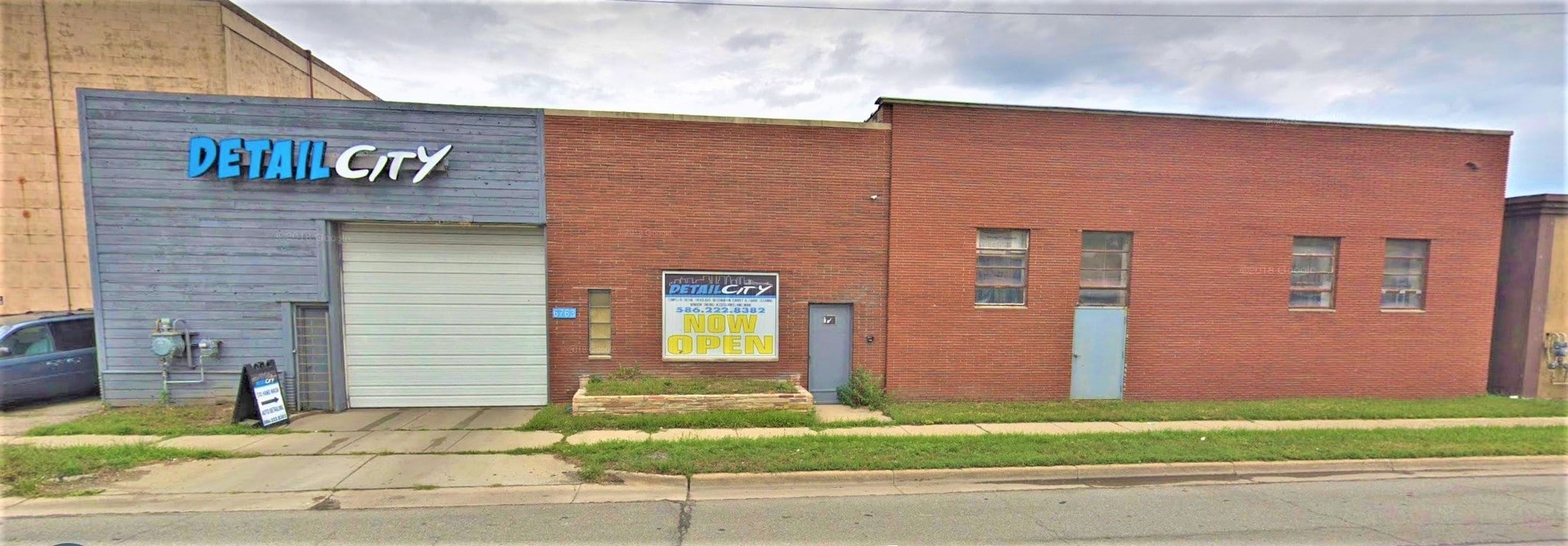 6763-6767 E 8 Mile Rd, Warren, MI for sale Primary Photo- Image 1 of 1