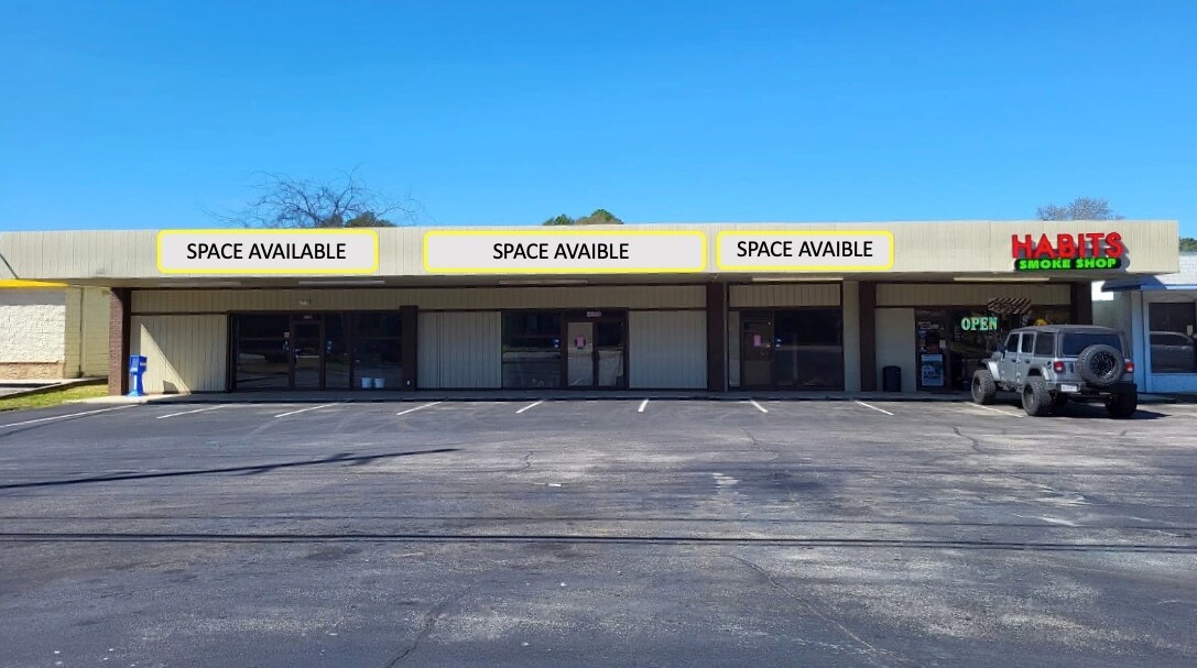 8210 Bailey Cove Rd SE, Huntsville, AL 35802