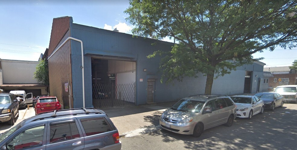 179-10 93rd Ave, Jamaica, NY for sale - Building Photo - Image 1 of 1