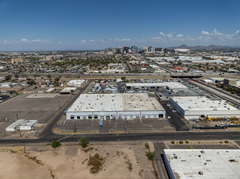 102 W Watkins St, Phoenix, AZ for lease - Building Photo - Image 3 of 5