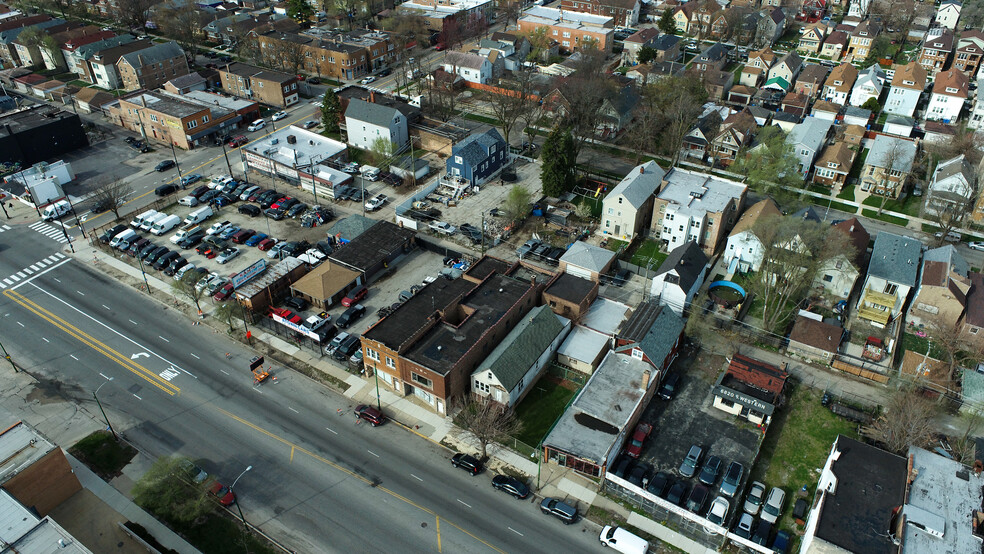 Multi-Tenant and Mixed-Use Retail portfolio of 5 properties for sale on LoopNet.com - Building Photo - Image 1 of 5