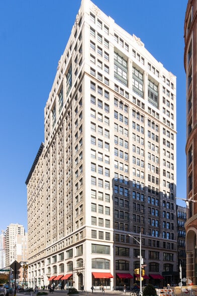 902 Broadway, New York, NY for lease - Primary Photo - Image 1 of 35