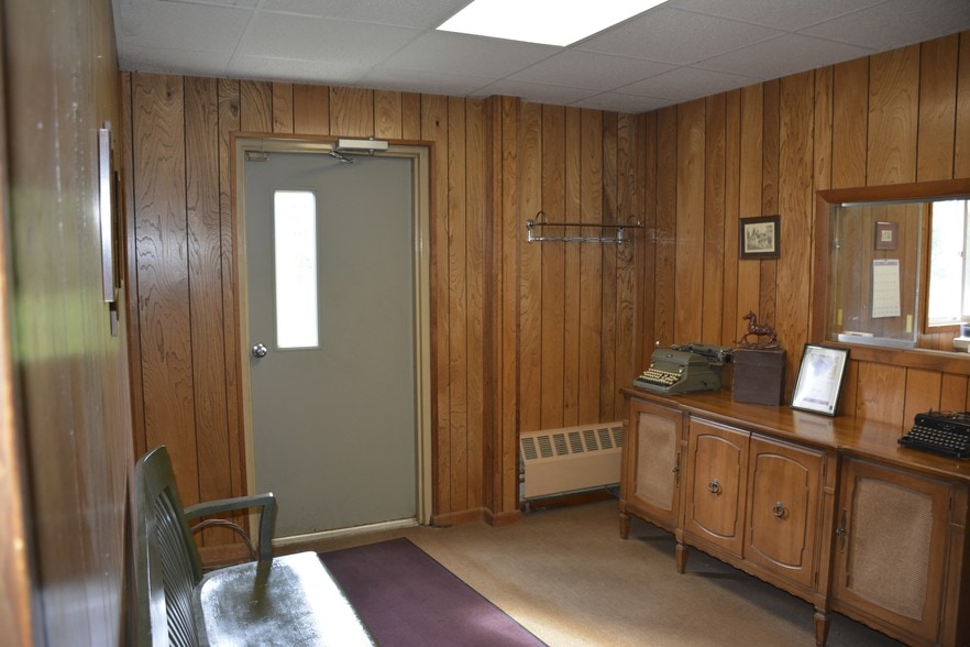63 Railroad Ave, Wallkill, NY for lease - Building Photo - Image 3 of 65