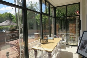 High St, Hartley Wintney for lease Interior Photo- Image 2 of 7