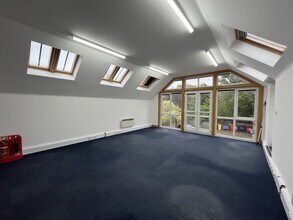 12A The Square, Wickham for lease Building Photo- Image 1 of 3