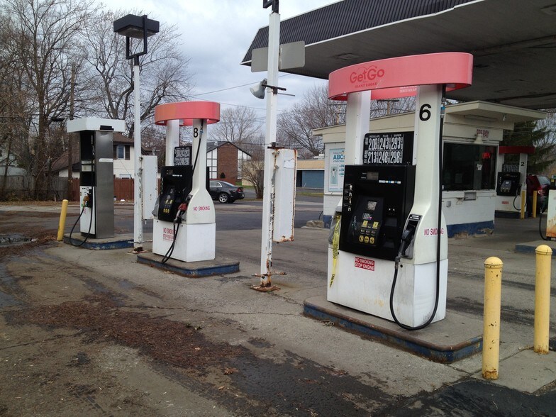 2417 Culver Rd, Rochester, NY for sale - Building Photo - Image 1 of 1