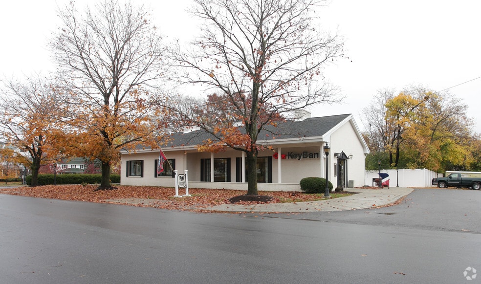 103 Park St, Village of Altamont, NY for lease - Primary Photo - Image 3 of 4