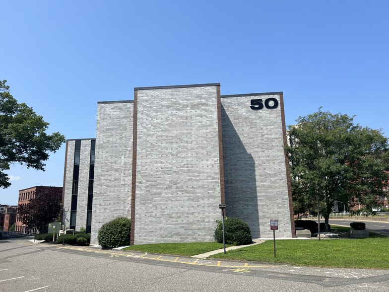 50 Maple St, Springfield, MA for lease - Building Photo - Image 1 of 26