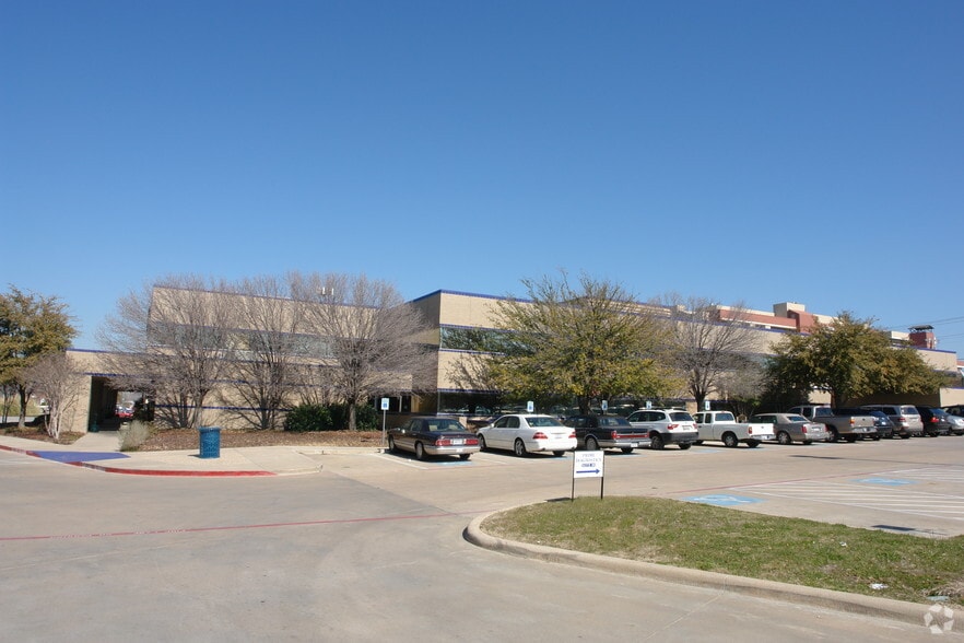 1001 12th Ave, Fort Worth, TX for lease - Building Photo - Image 3 of 3