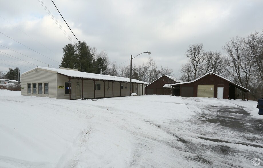2513 State Highway 30, Mayfield, NY for sale - Primary Photo - Image 1 of 1