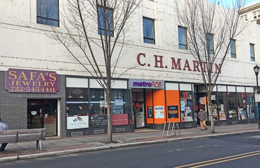 368376 St, New Brunswick, NJ 08901