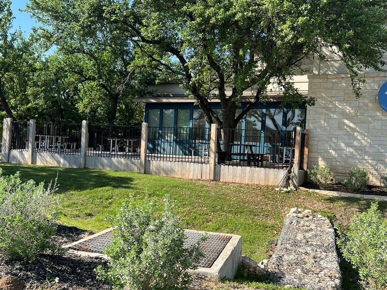 3005 Glacier Pass, Cedar Park, TX for lease - Building Photo - Image 3 of 21