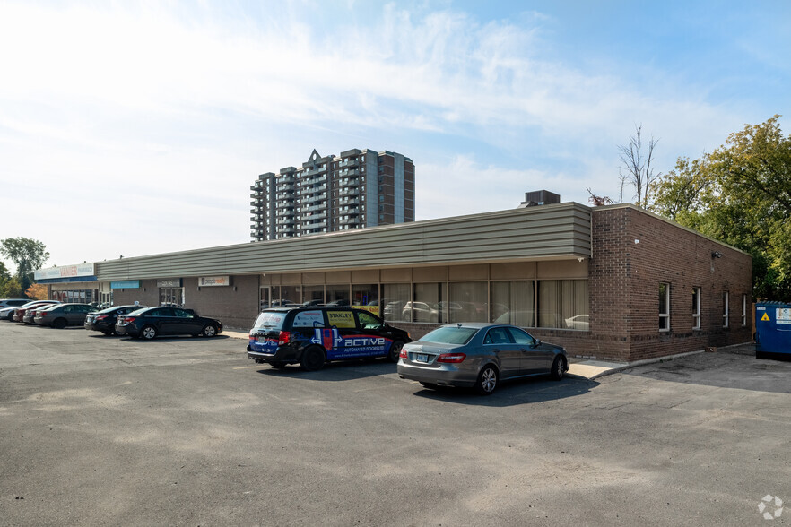 353-355 Montreal Rd, Ottawa, ON for lease - Building Photo - Image 3 of 5