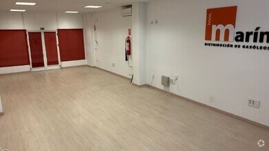 Retail in Cuenca, Cuenca for lease Interior Photo- Image 1 of 5