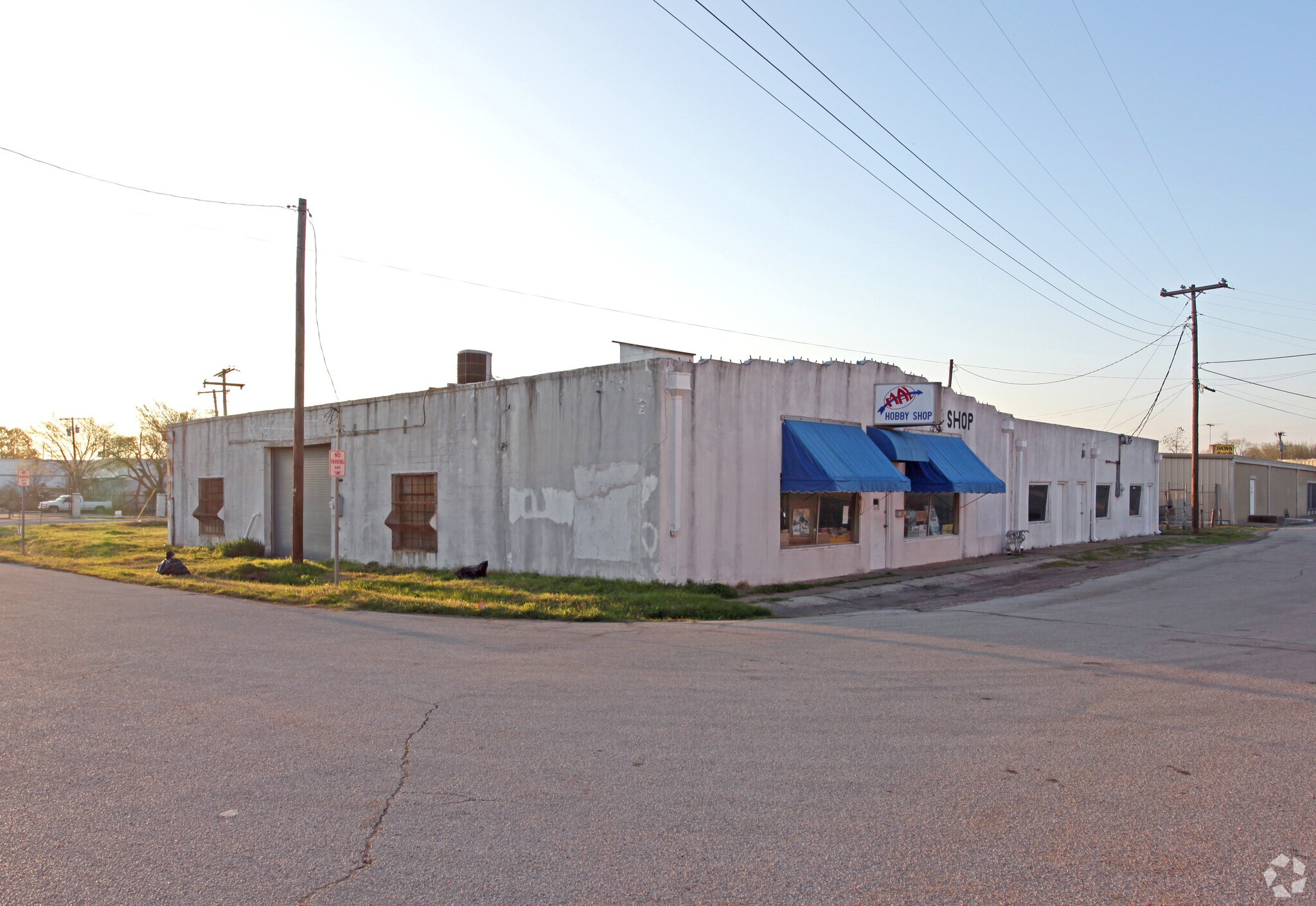 108 S Lee St, Irving, TX for sale Primary Photo- Image 1 of 1