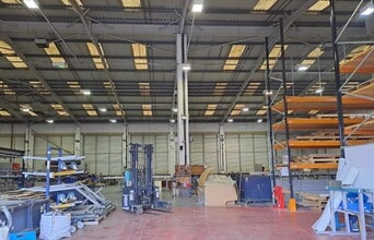 Weston Ave, Grays for lease Interior Photo- Image 1 of 3