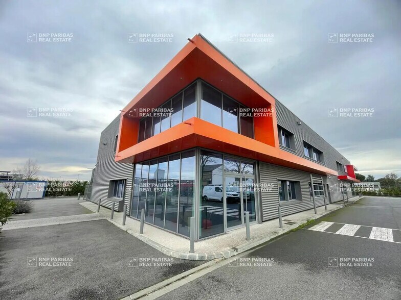 Flex in Colomiers for lease - Building Photo - Image 2 of 32