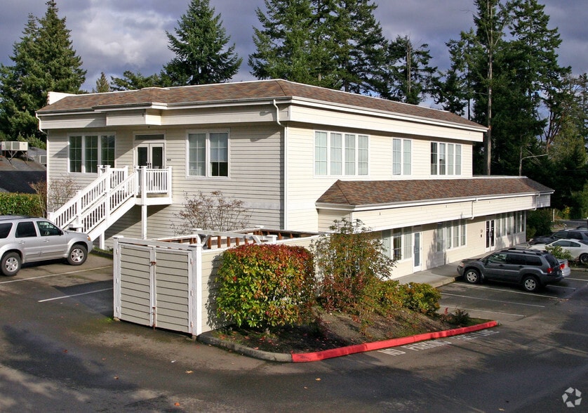 5790 Soundview Dr, Gig Harbor, WA for lease - Building Photo - Image 2 of 6