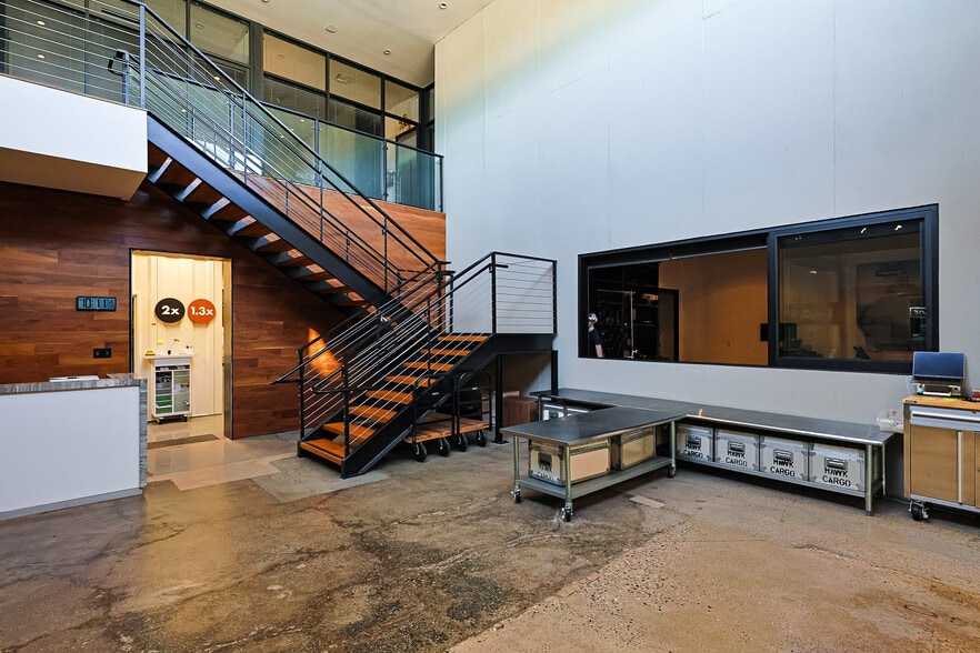 5009 Exposition Blvd, Los Angeles, CA for sale - Building Photo - Image 3 of 8