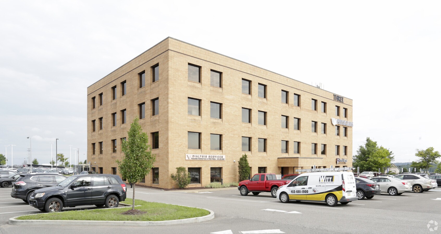 3 Robinson Plz, Pittsburgh, PA 15205