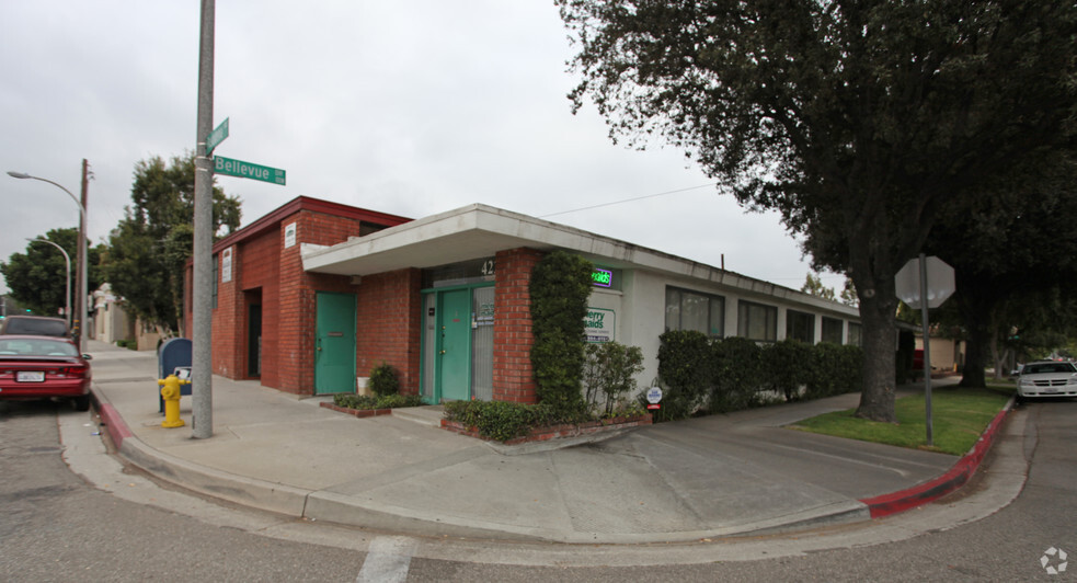 422 S Pasadena Ave, Pasadena, CA for sale - Primary Photo - Image 1 of 6