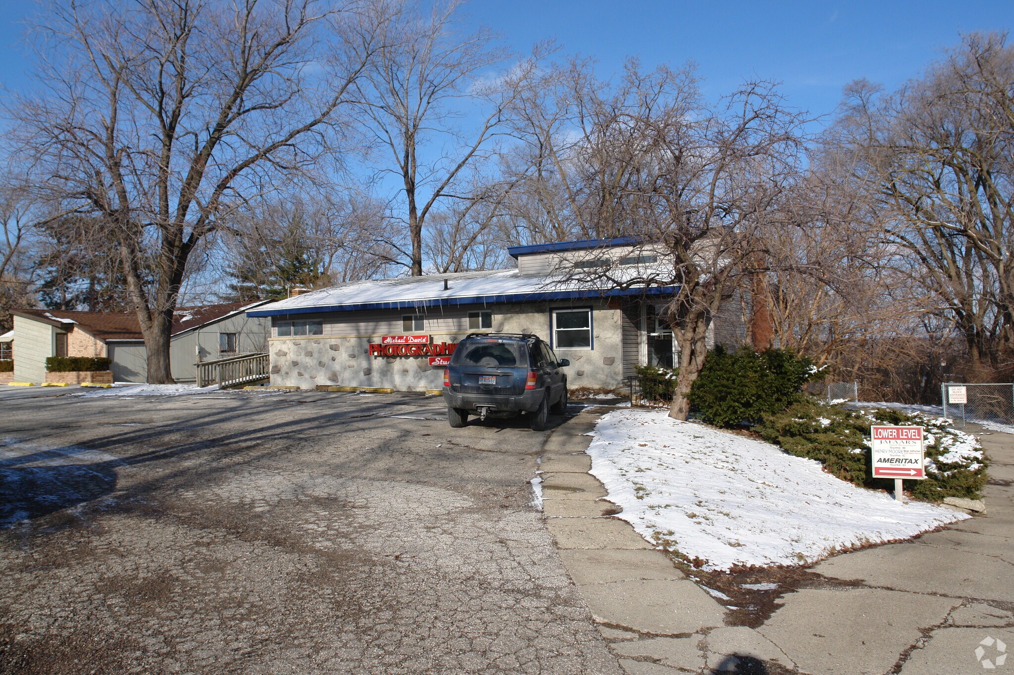 G3506 Beecher Rd, Flint, MI for sale Primary Photo- Image 1 of 1