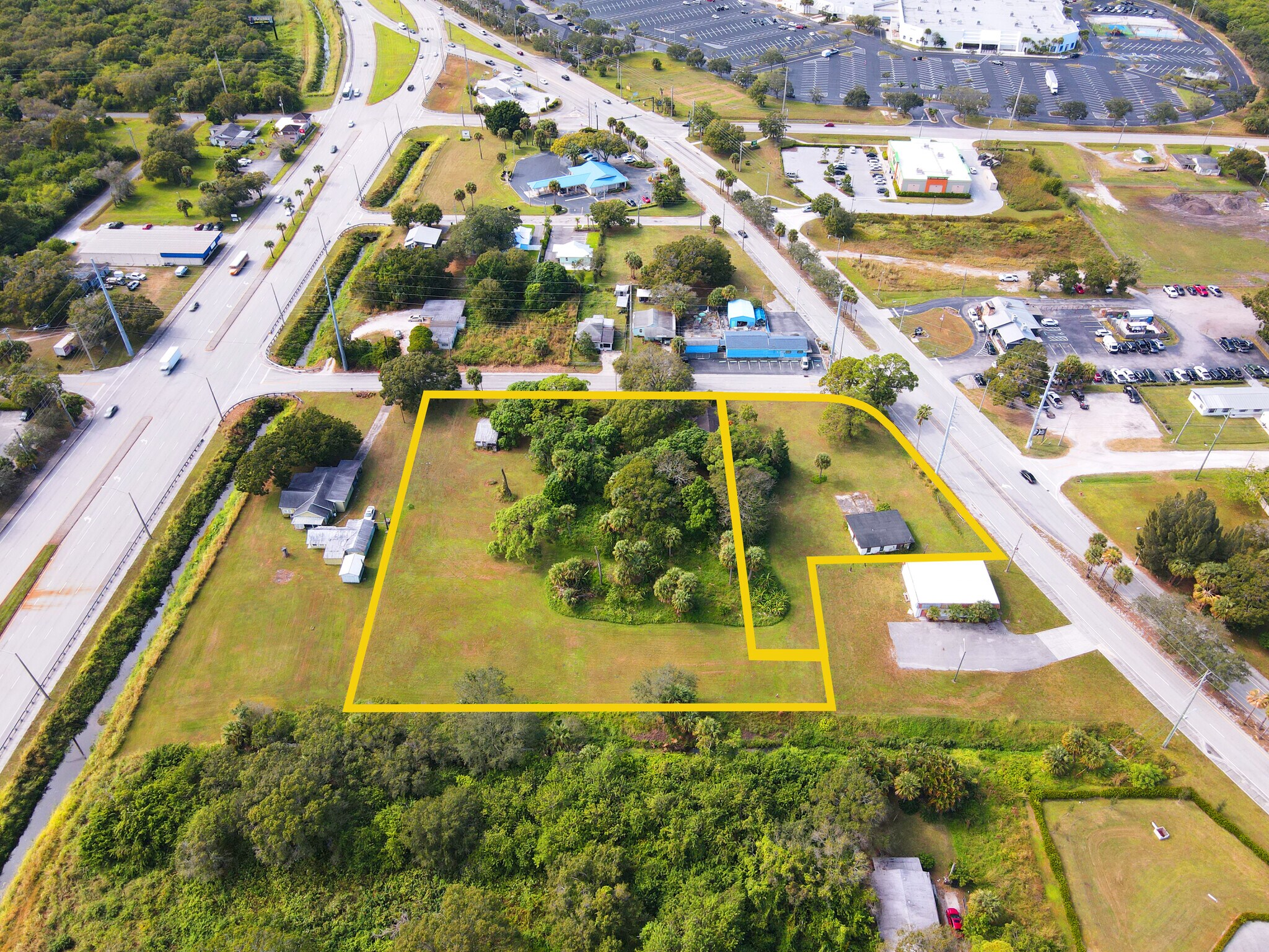 3805 Okeechobee Rd, Fort Pierce, FL for sale Building Photo- Image 1 of 31