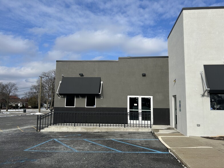 3720 Ridge Rd, Lansing, IL for lease - Building Photo - Image 2 of 12