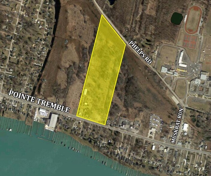 5586-5616 Pointe Tremble Rd, Algonac, MI for sale - Building Photo - Image 1 of 1