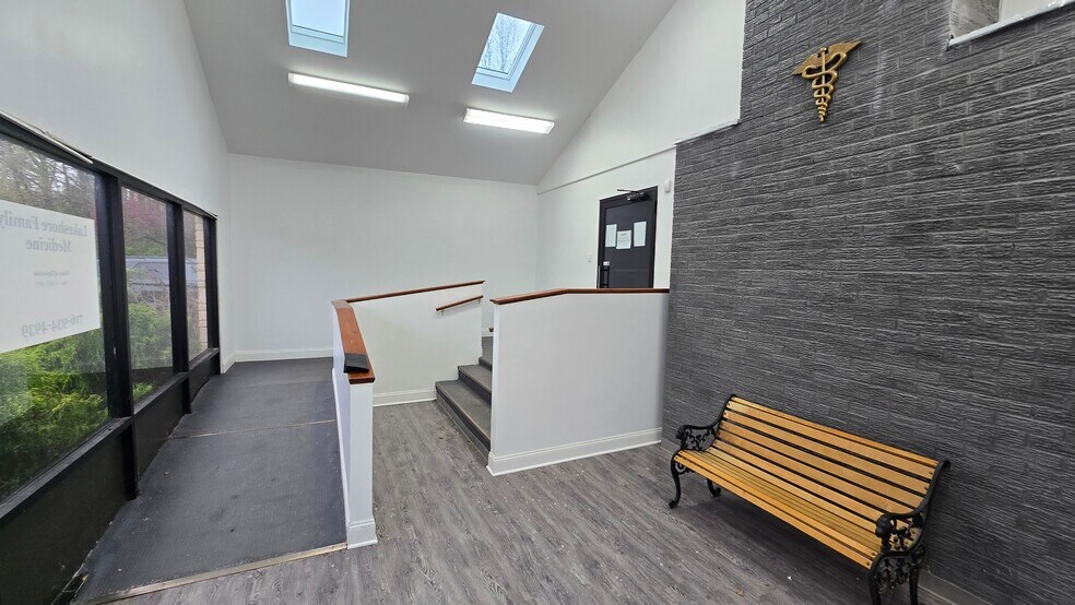 12655 Seneca Rd, Irving, NY for sale - Interior Photo - Image 3 of 22