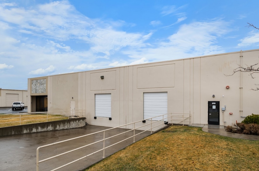 610 E Glendale Ave, Sparks, NV for lease - Building Photo - Image 2 of 11