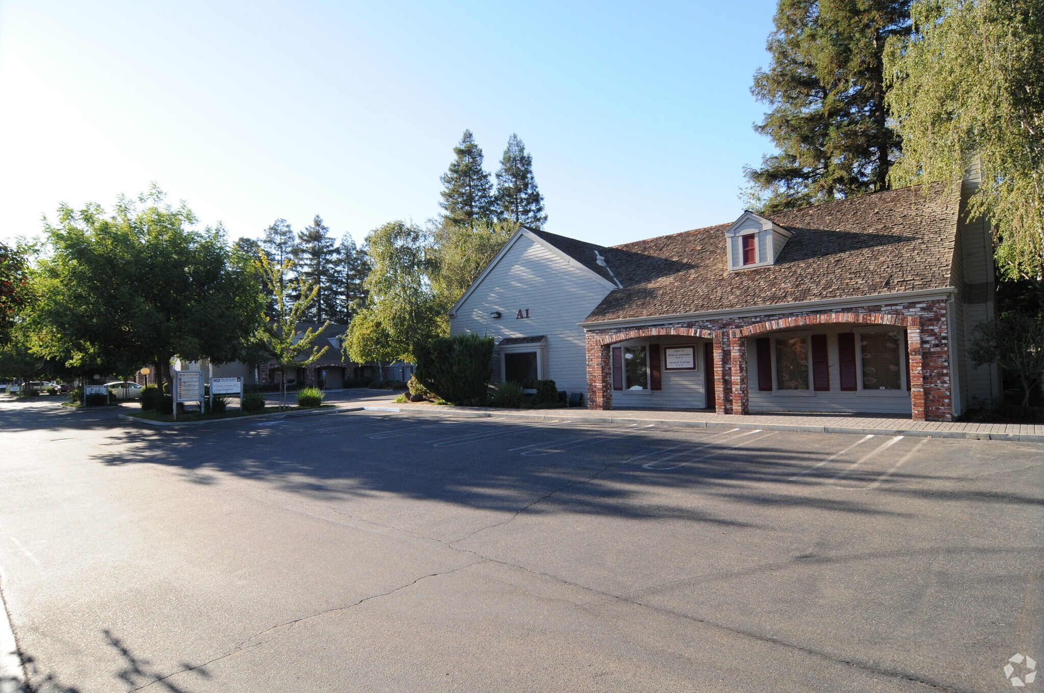 817 Coffee Rd, Modesto, CA for sale Primary Photo- Image 1 of 1