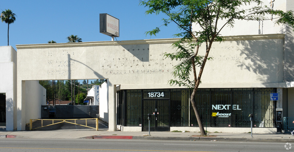 18734 Ventura Blvd, Tarzana, CA for sale - Primary Photo - Image 1 of 1