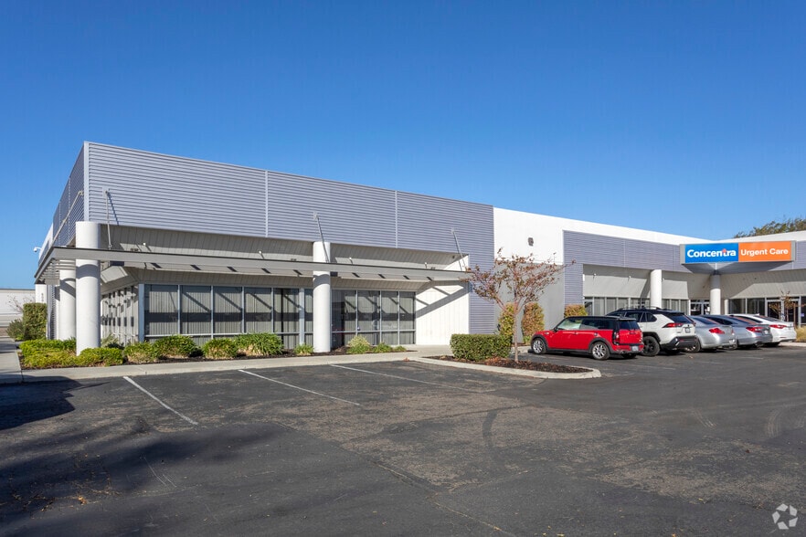 3663 Arch Rd, Stockton, CA for lease - Building Photo - Image 2 of 5