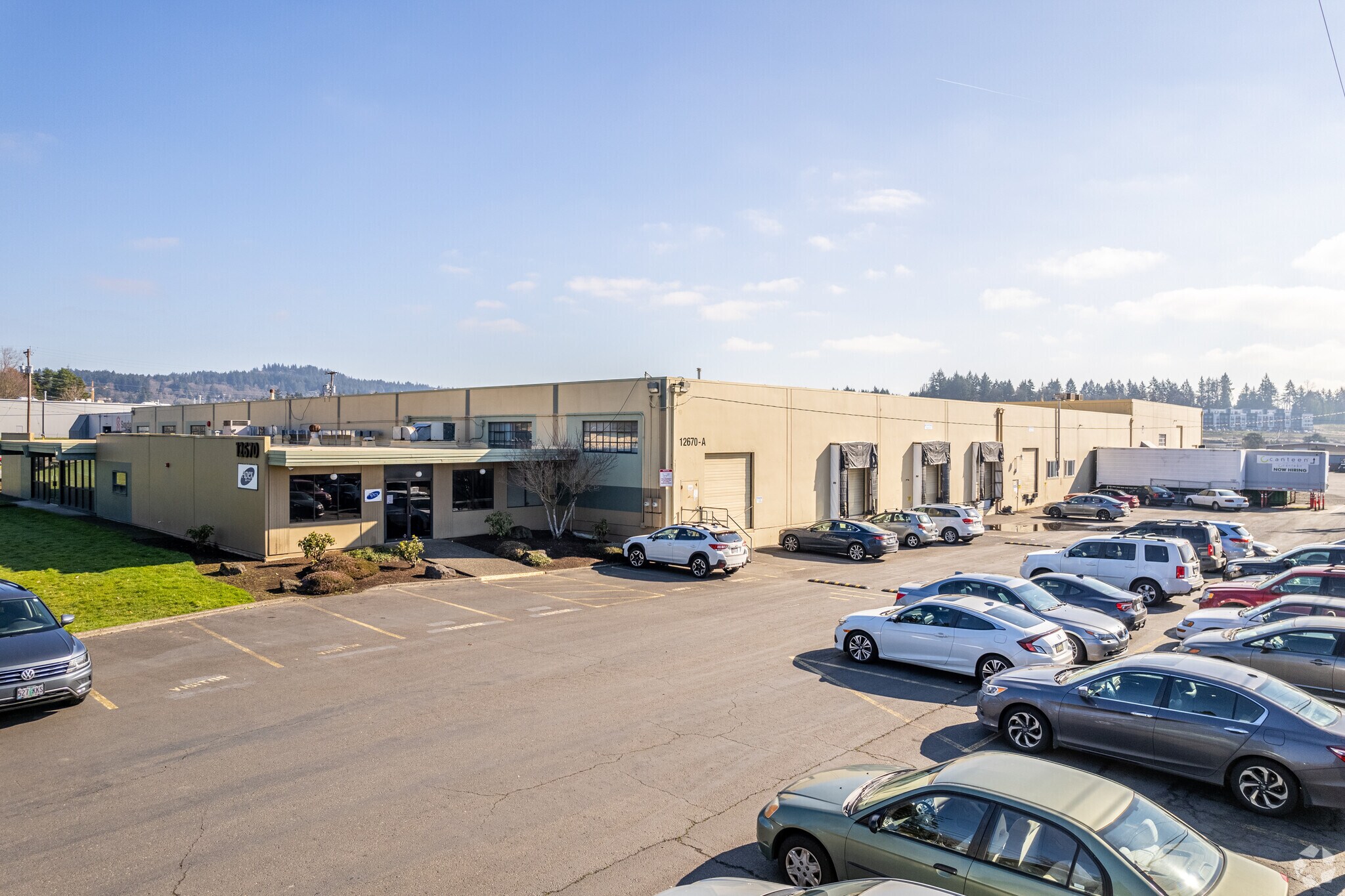 12670 SW Hall Blvd, Tigard, OR for sale Primary Photo- Image 1 of 1