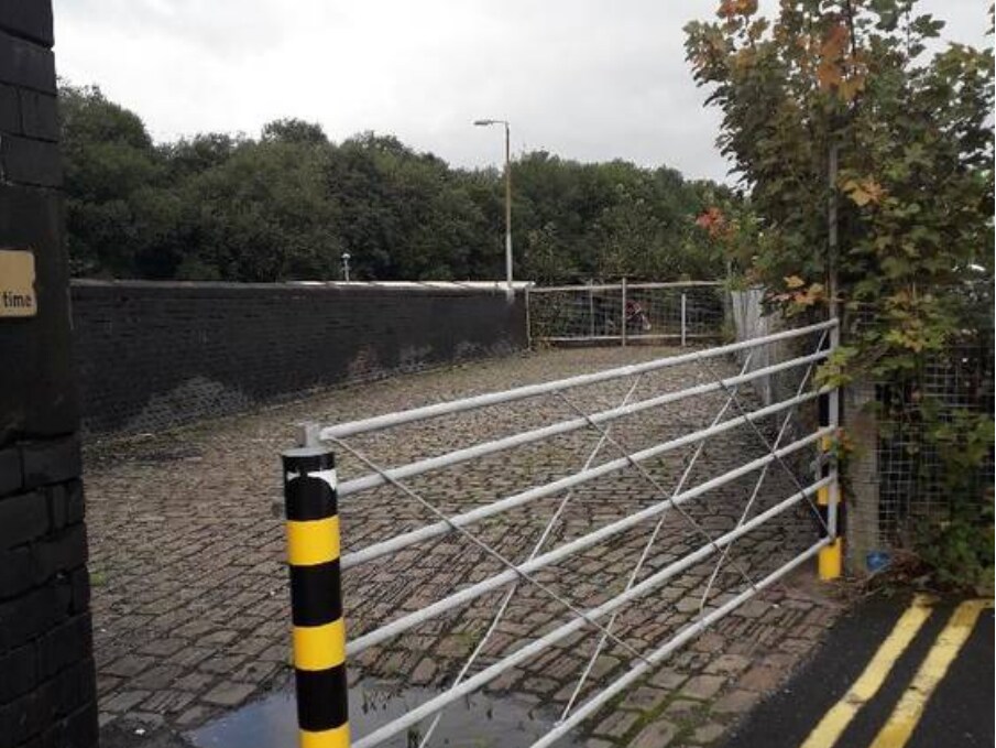 8 Queen St, Wigan for lease Primary Photo- Image 1 of 2