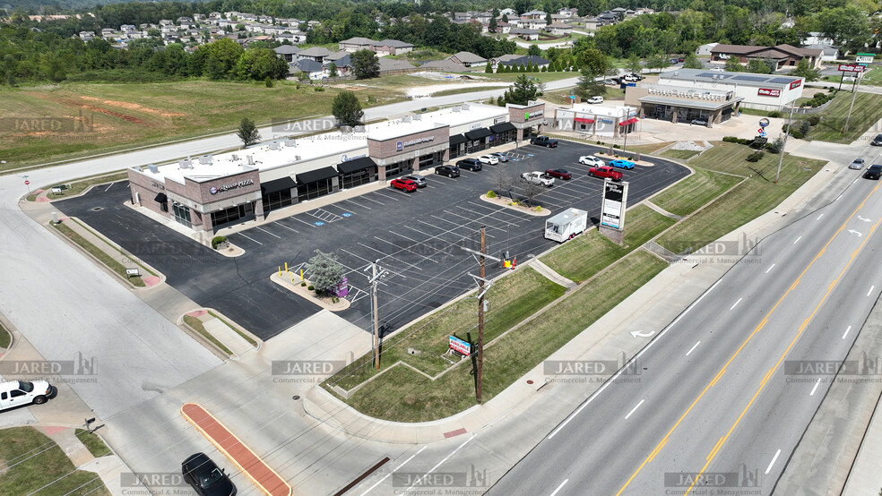 1451-1487 W South St, Ozark, MO for lease - Building Photo - Image 3 of 25