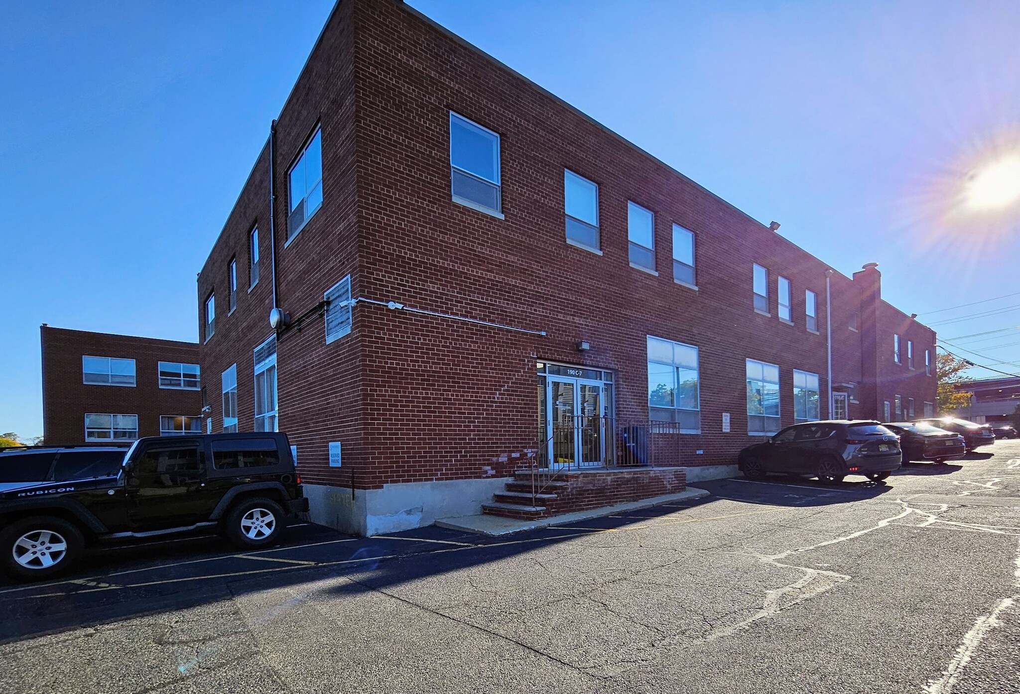 190-210 Sylvan Ave, Englewood Cliffs, NJ for lease Building Photo- Image 1 of 2