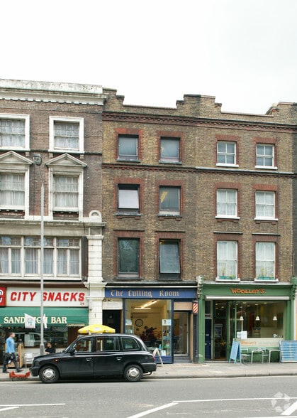 31 Theobalds Rd, London for lease - Building Photo - Image 2 of 5