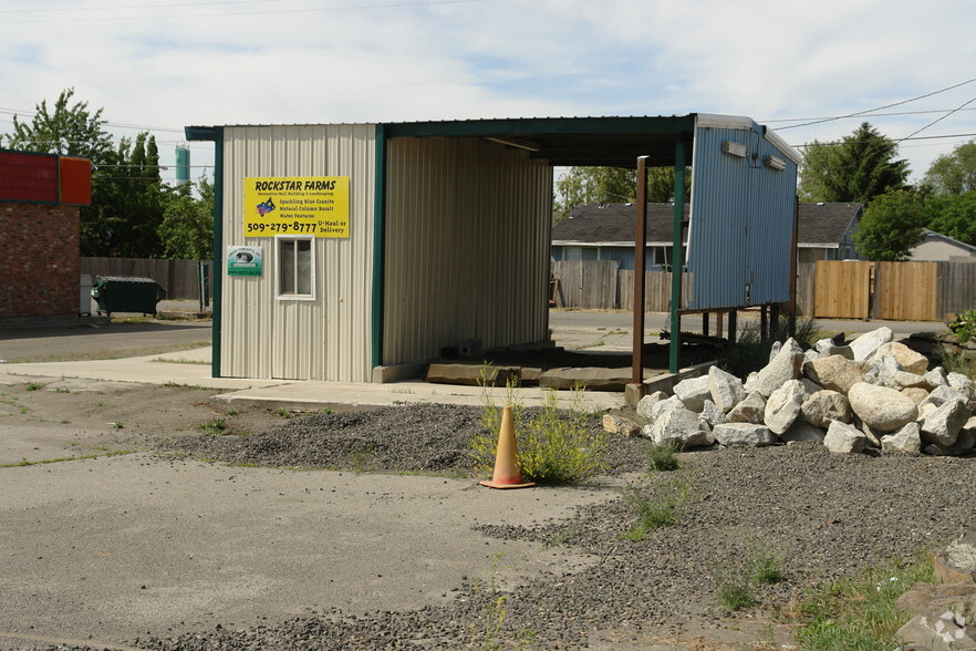 12518 W Us-2 Hwy, Spokane, WA for lease - Building Photo - Image 2 of 4