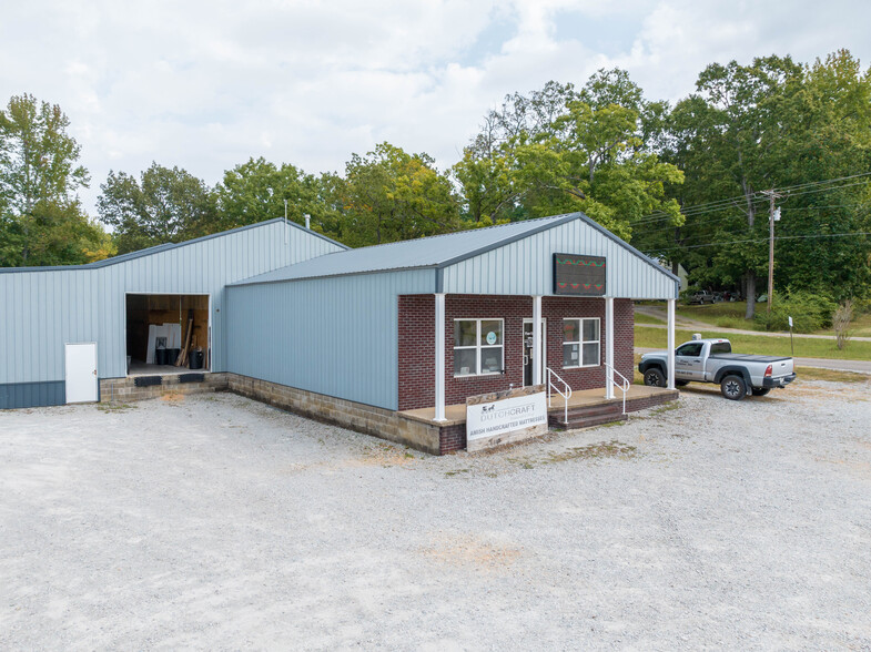 455 E Main St, Parsons, TN for sale - Building Photo - Image 3 of 48