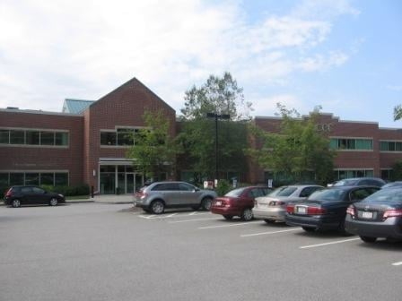 130 Rumford Ave, Newton, MA for lease - Building Photo - Image 2 of 6