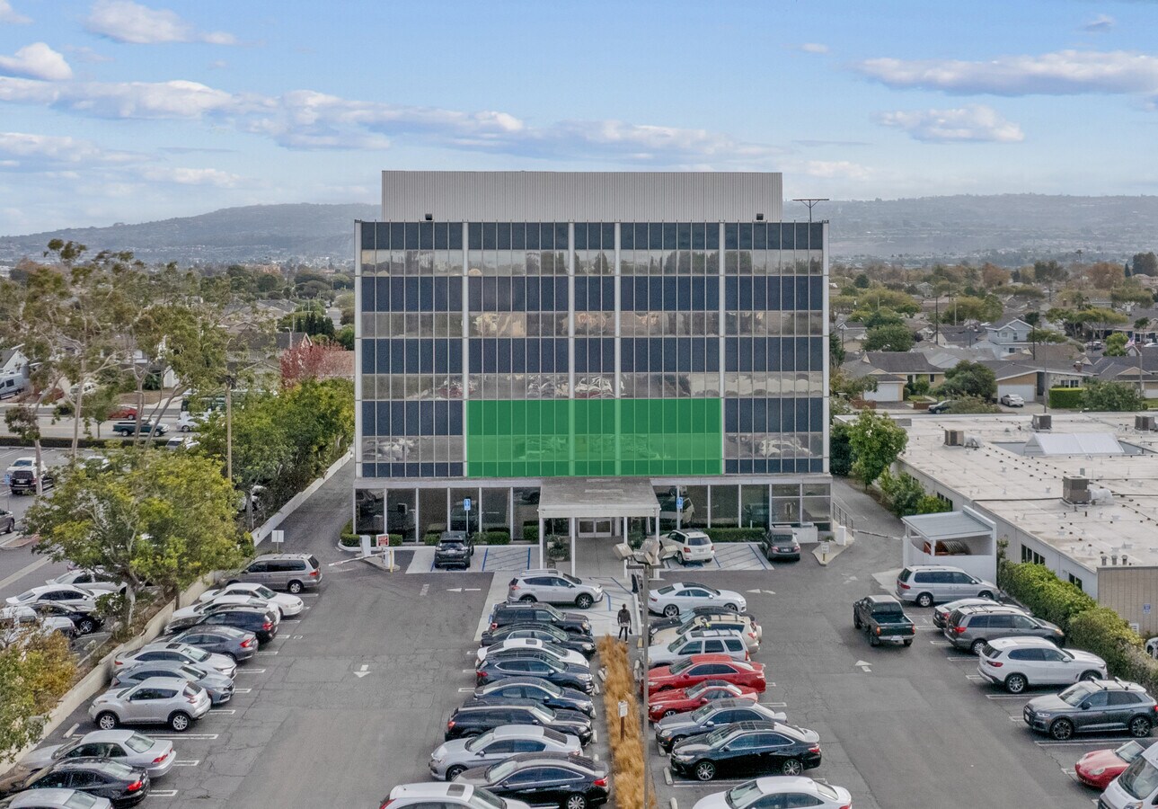 4305 Torrance Blvd, Torrance, CA 90503 Suite 205