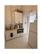 598 Broadway, New York, NY for lease Interior Photo- Image 2 of 5