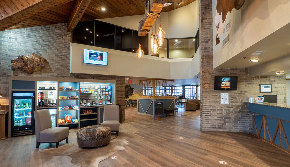 4300 SW 3rd St, Oklahoma City, OK for sale - Interior Photo - Image 1 of 1