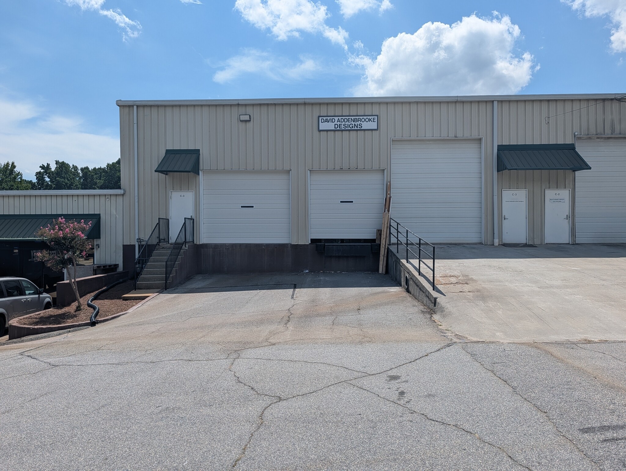 297 Industrial Park Dr, Lawrenceville, GA for lease Building Photo- Image 1 of 1