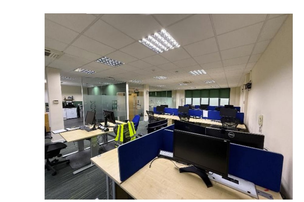 Unit 3 Bell Lane Office Village, Little Chalfont, Amersham, BKM HP6 6FA - Unit 3 - - Interior Photo - Image 1 of 2