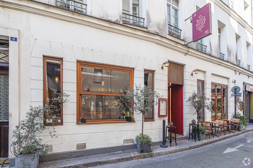 4 Rue Du Sabot, Paris for sale - Building Photo - Image 3 of 5