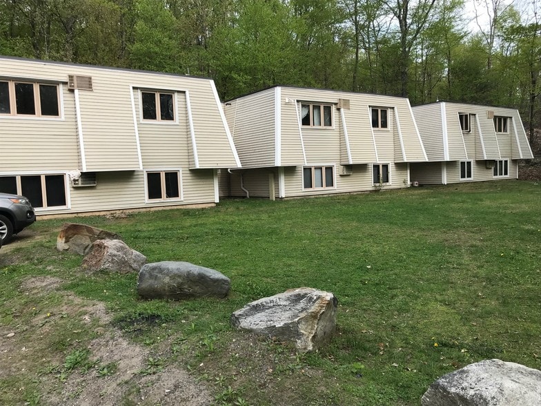 154 Amherst Rd, Belchertown, MA for sale - Other - Image 1 of 1