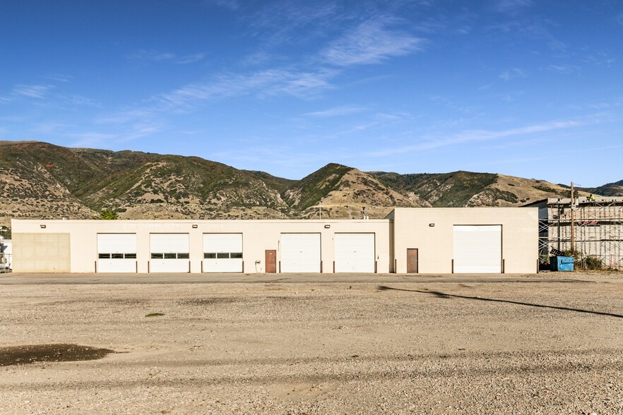 1175 W 500 N, Centerville, UT for lease - Building Photo - Image 1 of 12